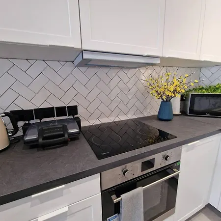 Makenzy Hidden Gem Apartment Larnaca Exterior photo